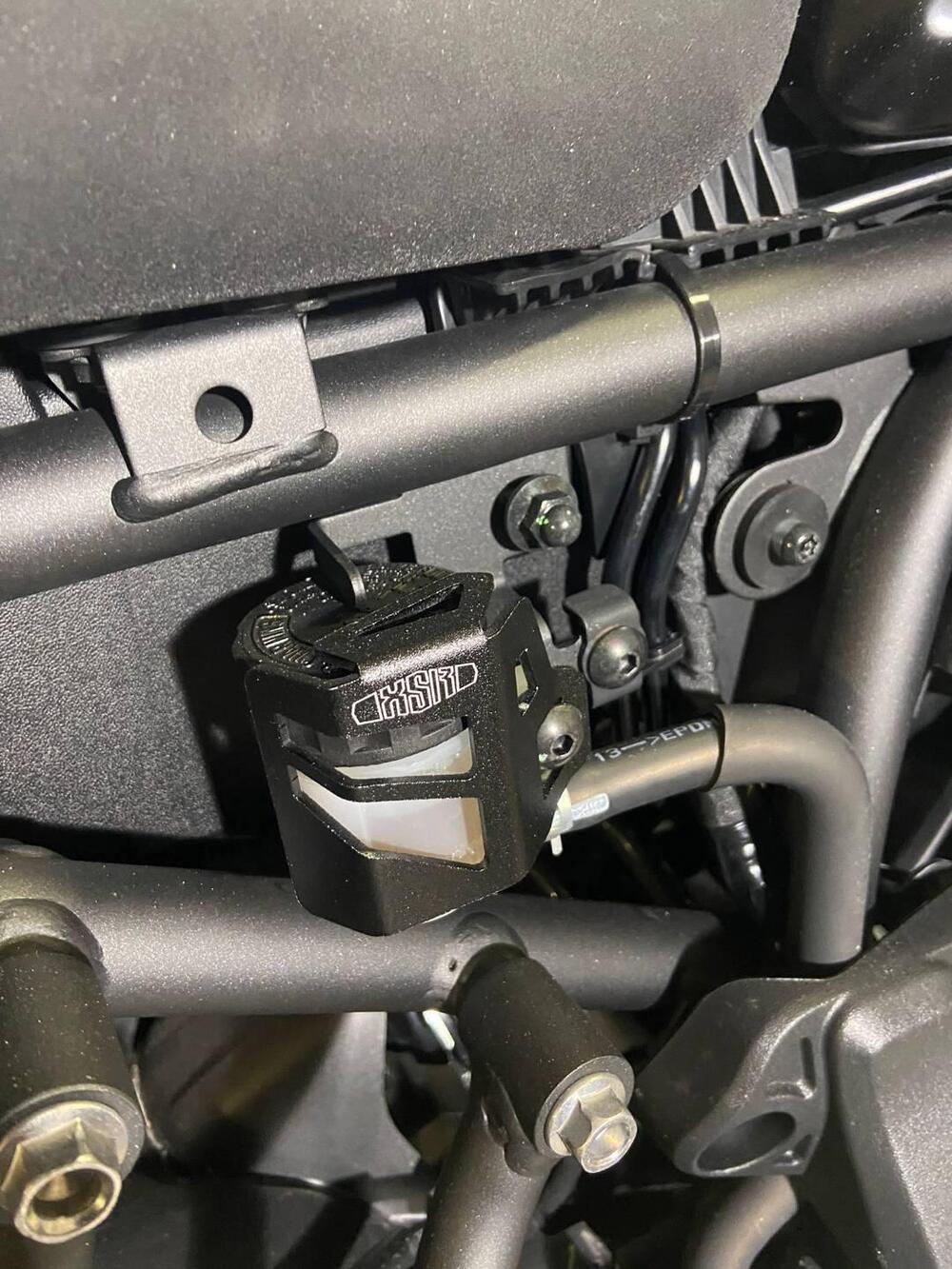 Yamaha XSR 700 (2022 - 25) (15)