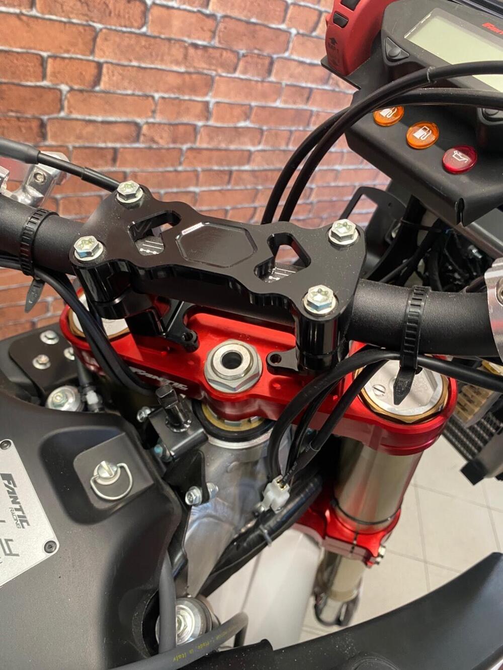 Fantic Motor XEF 450 Rally Factory (2023) (4)