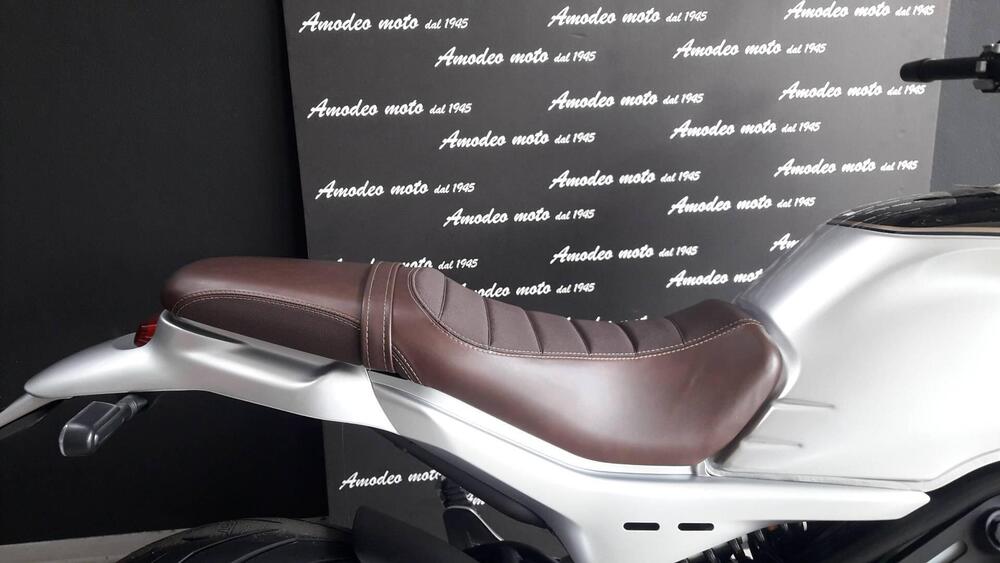 QJ Motor SRV 550 (2024) (3)