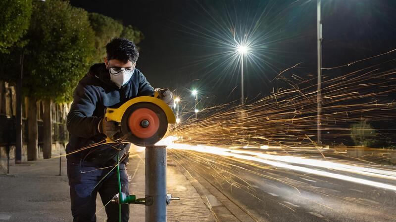 Arezzo, Autovelox abbattuto a Rassina. Opera di Fleximan?