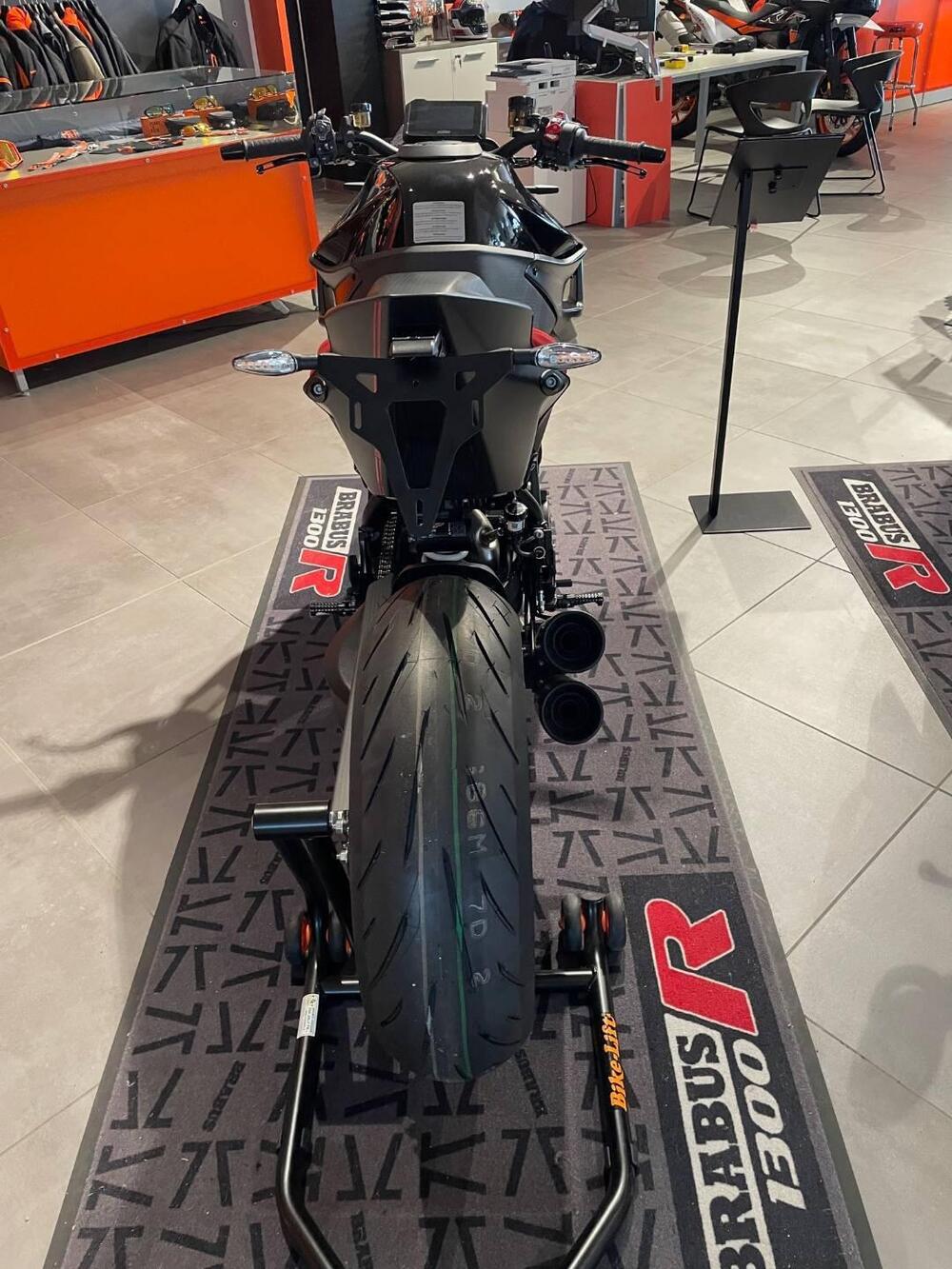 KTM 1290 Super Duke RR (2021) (4)