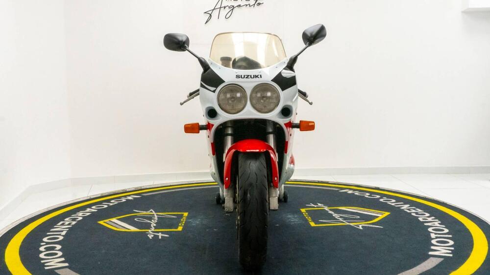 Suzuki GSX R 750 (1990) (6)