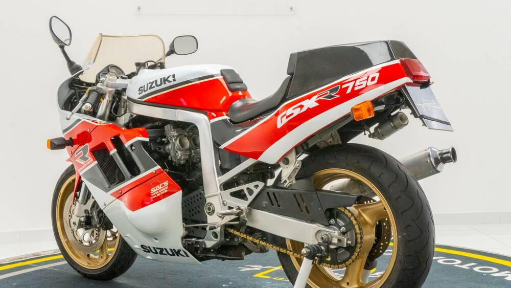 Suzuki GSX R 750 (1990) (5)