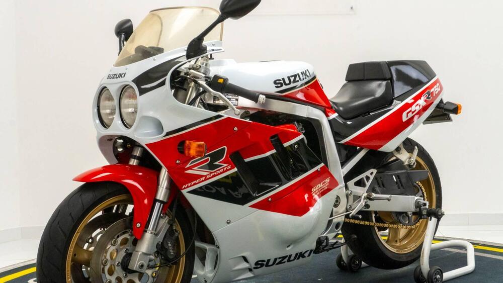 Suzuki GSX R 750 (1990) (3)