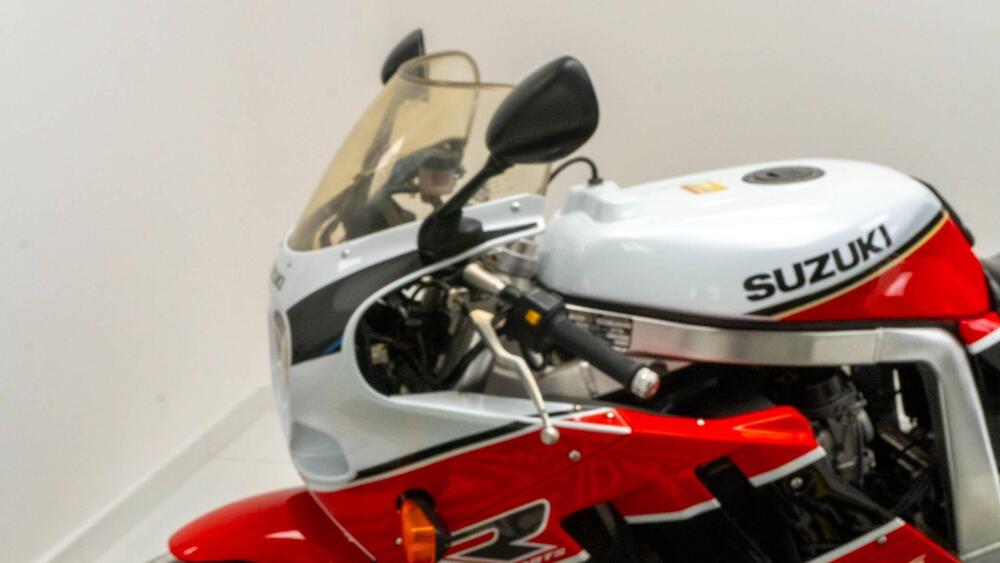 Suzuki GSX R 750 (1990) (10)