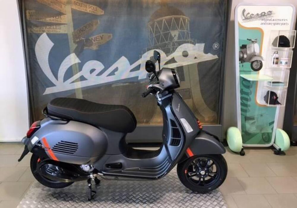 Vespa GTS 310 Supersport (2025) (3)
