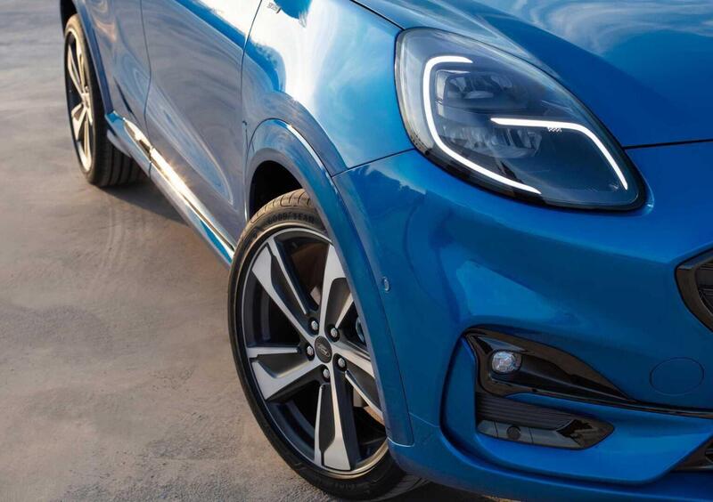 Ford Puma (2019-->>) (37)