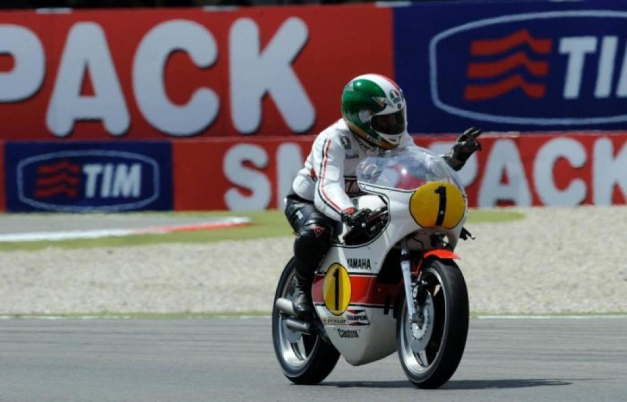 Giacomo Agostini Yamaha storica Assen