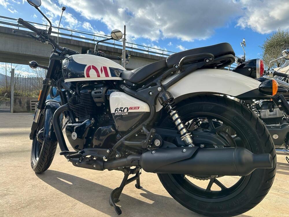 Royal Enfield Shotgun 650 (2024 - 25) (2)