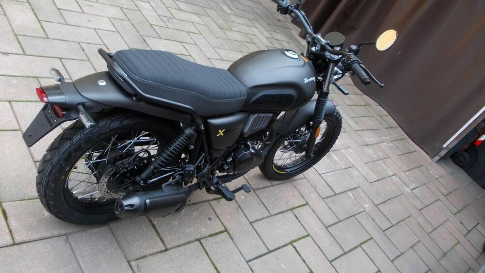 Keeway Motor X-Light 125 (2023 - 26) (5)