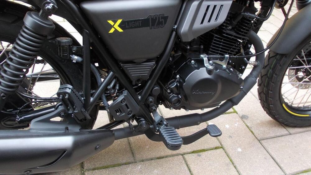 Keeway Motor X-Light 125 (2023 - 26) (6)