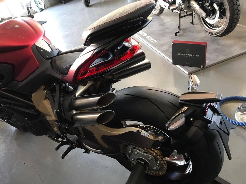 MV Agusta Brutale 1000 Serie Oro (2019 - 20) (3)