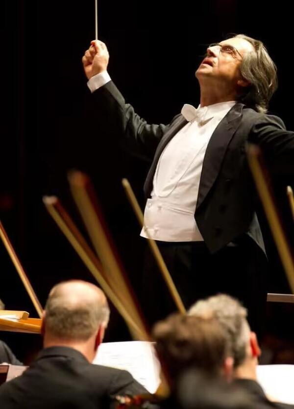 Morgan scrive a Riccardo Muti: &quot;Condivida con me la direzione artistica di Sanremo&quot;. La lettera aperta