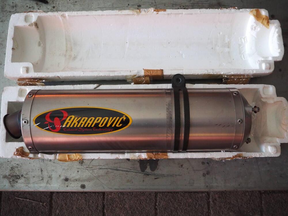 Kawasaki ZX6R silenziatore Akrapovic