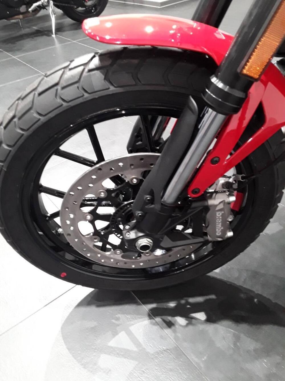 Ducati Scrambler 800 Icon (2023 - 25) (2)
