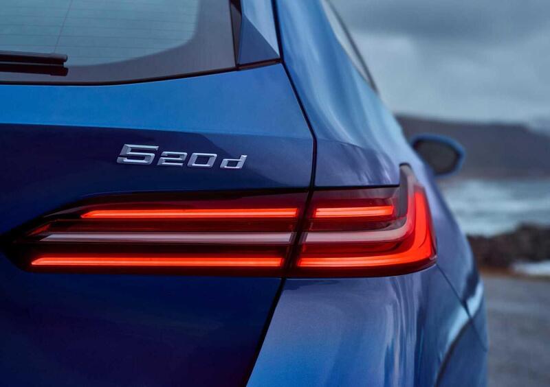 BMW Serie 5 Touring (2024-->>) (15)