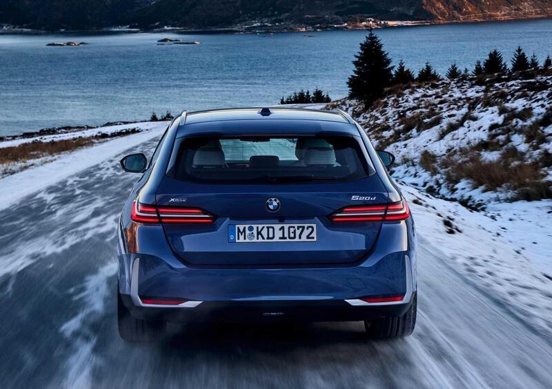 BMW Serie 5 Touring (2024-->>) (8)