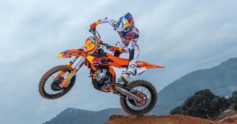 KTM 250 SX-F: la Adamo Edition, per celebrare il Mondiale 2023 in MX2