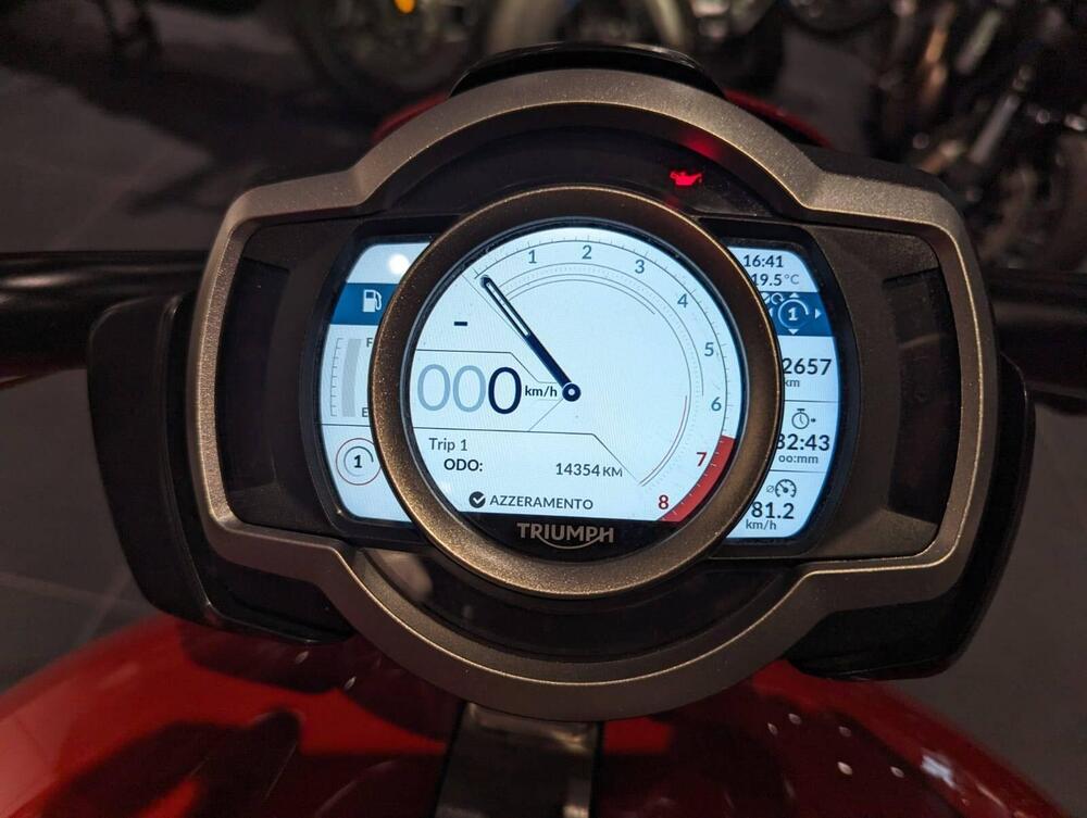 Triumph Rocket 3 R (2019 - 20) (5)
