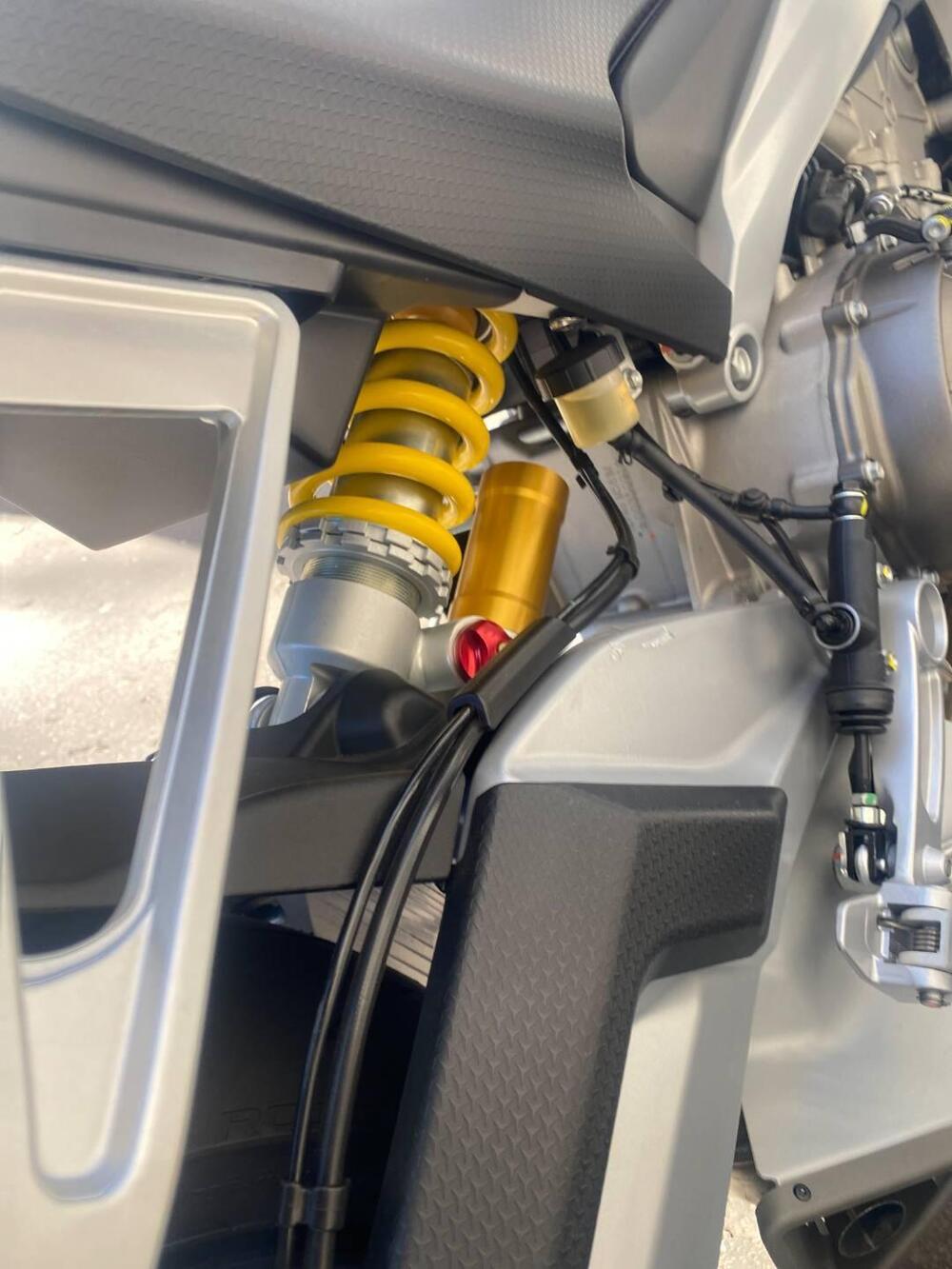 Aprilia Tuono 660 Factory (2022 - 24) (7)