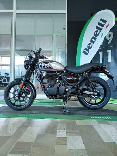 Royal Enfield HNTR 350 (2022 - 25) nuova