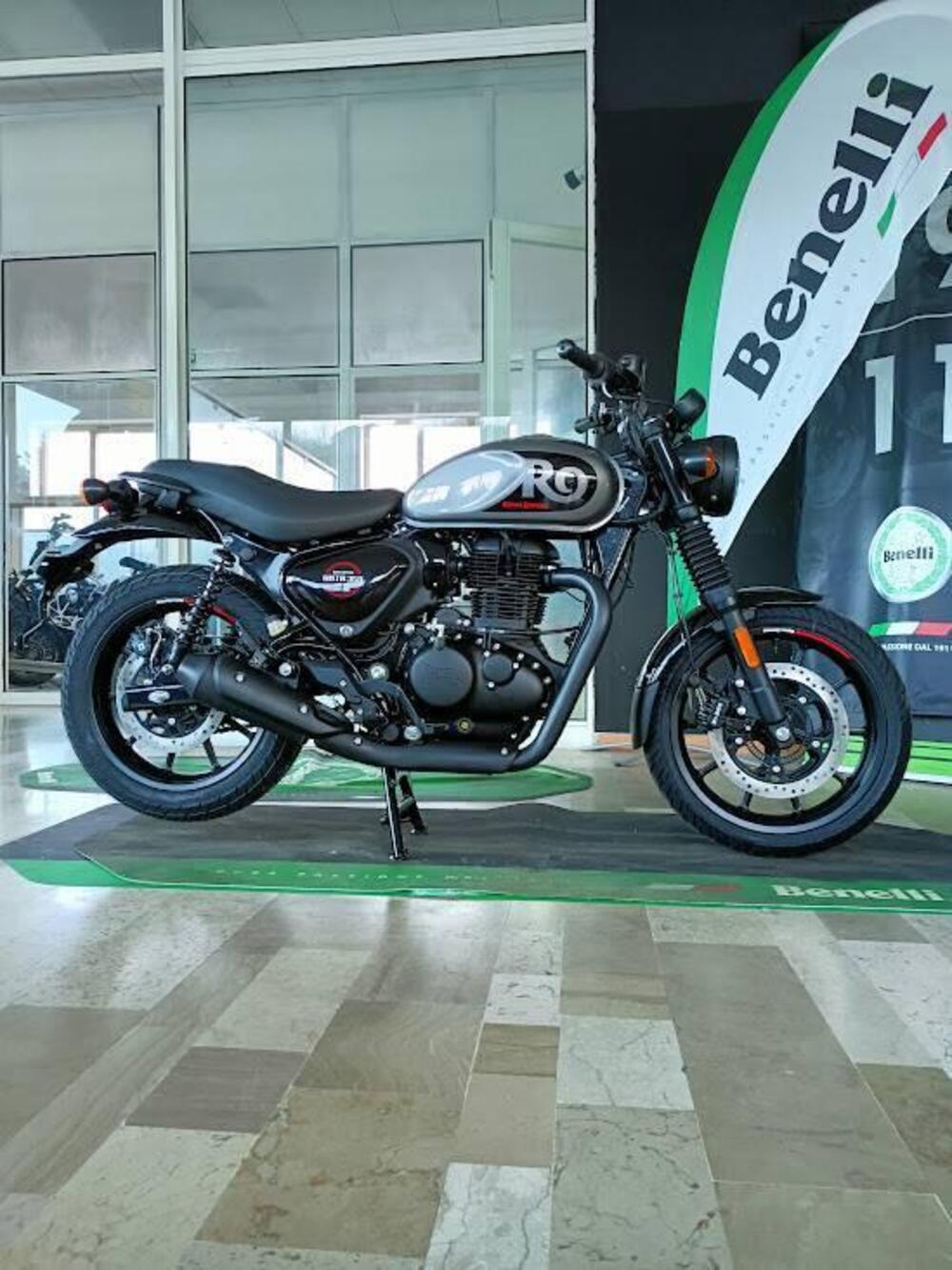 Royal Enfield HNTR 350 (2022 - 25) (2)