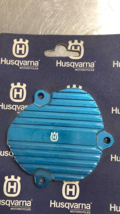 COPERCHIO VALVOLA SCARICO PER HUSQVARNA FE 250 E 3