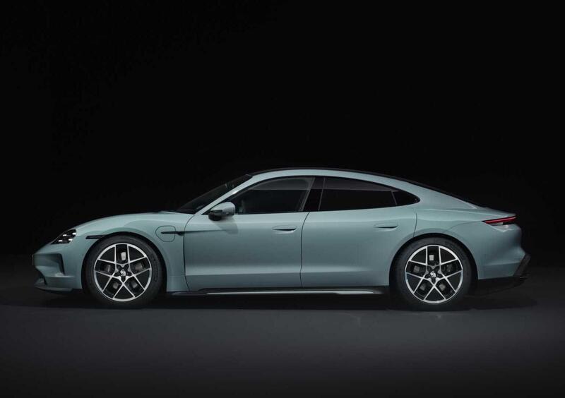 Porsche Taycan (2)
