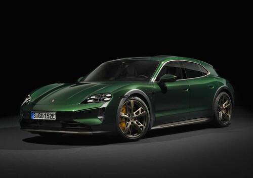 Porsche Taycan Cross Turismo