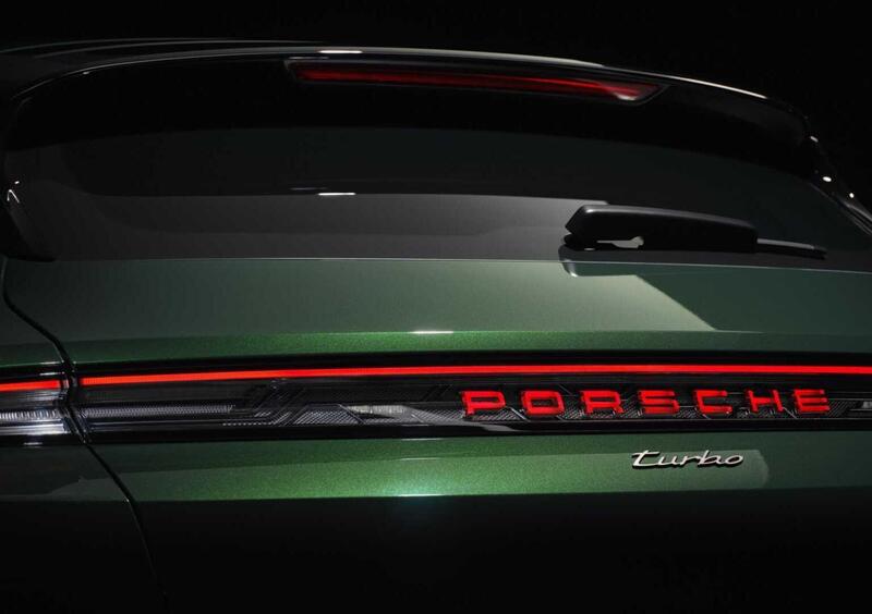 Porsche Taycan Cross Turismo (11)