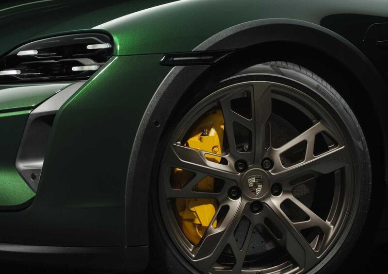 Porsche Taycan Cross Turismo (8)