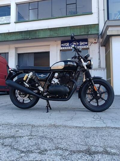 Royal Enfield Interceptor 650 (2021 - 25) nuova