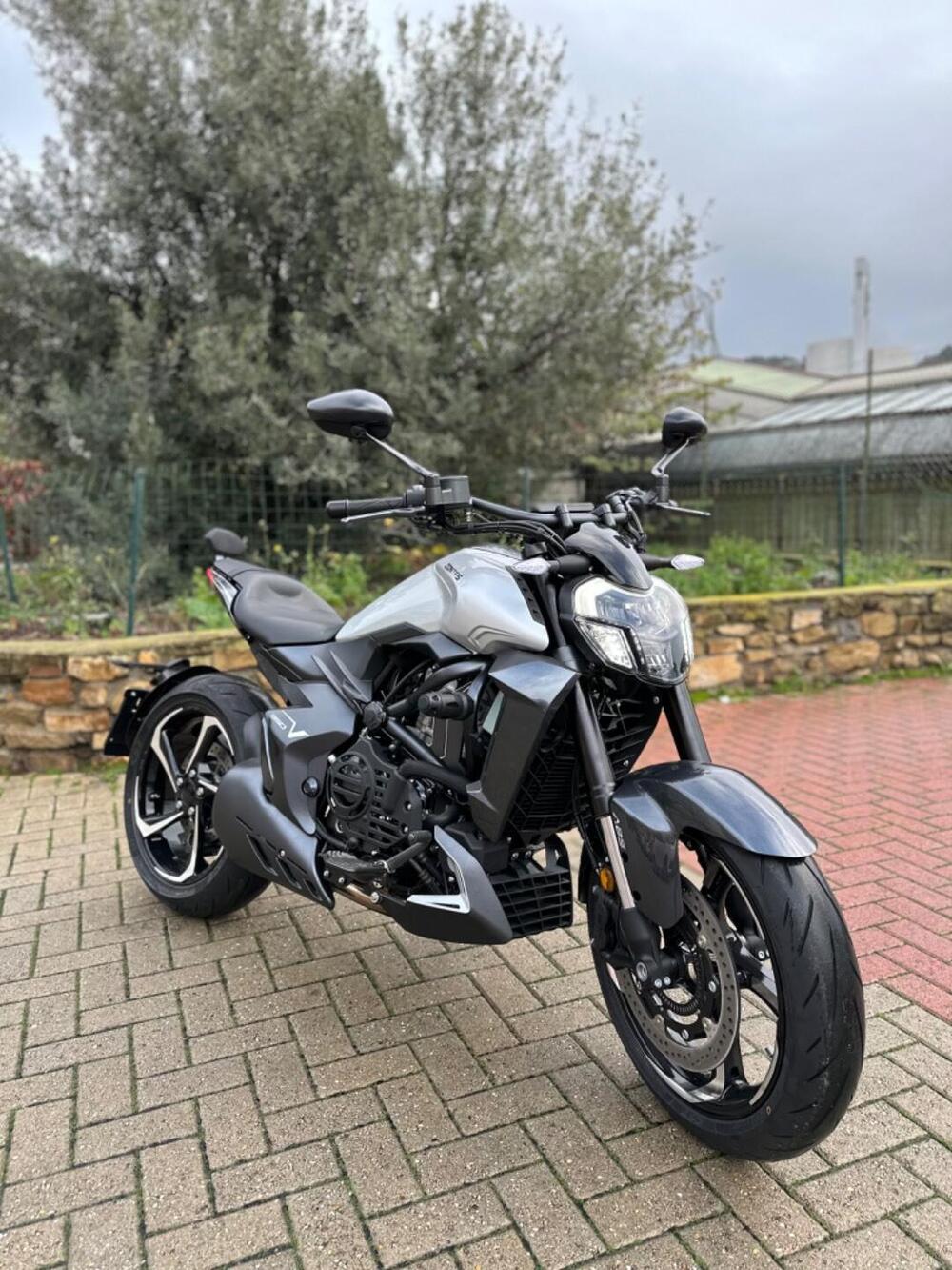 Zontes ZT350-V1 (2022 - 25) (2)