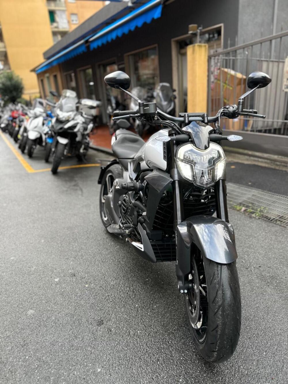 Zontes ZT350-V1 (2022 - 25) (5)