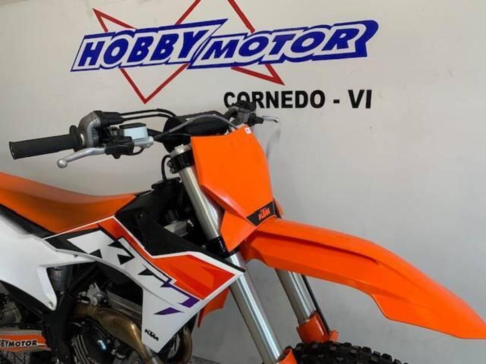 KTM 250 SX-F (2023) (4)