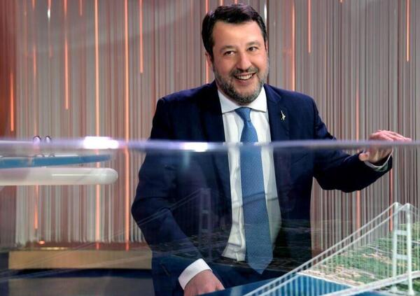 &ldquo;Stop al ponte di Salvini&rdquo;. Verit&agrave; o fake news? Sullo Stretto Repubblica si smentisce da sola: ecco come e perch&eacute; (e a che punto &egrave; l&#039;opera)