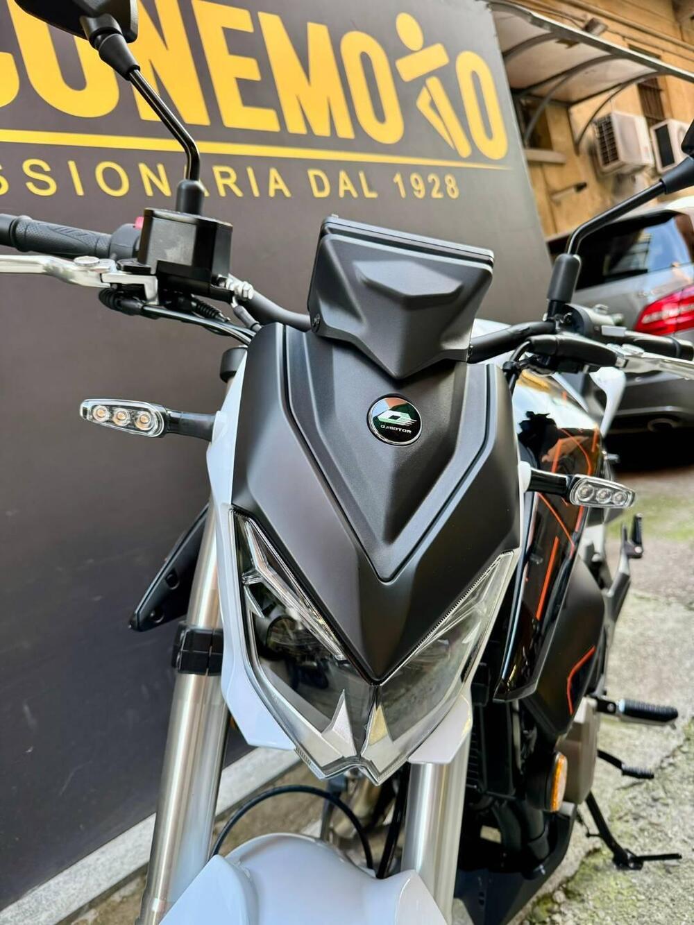 QJ Motor SRK 400 (2023 - 25) (8)