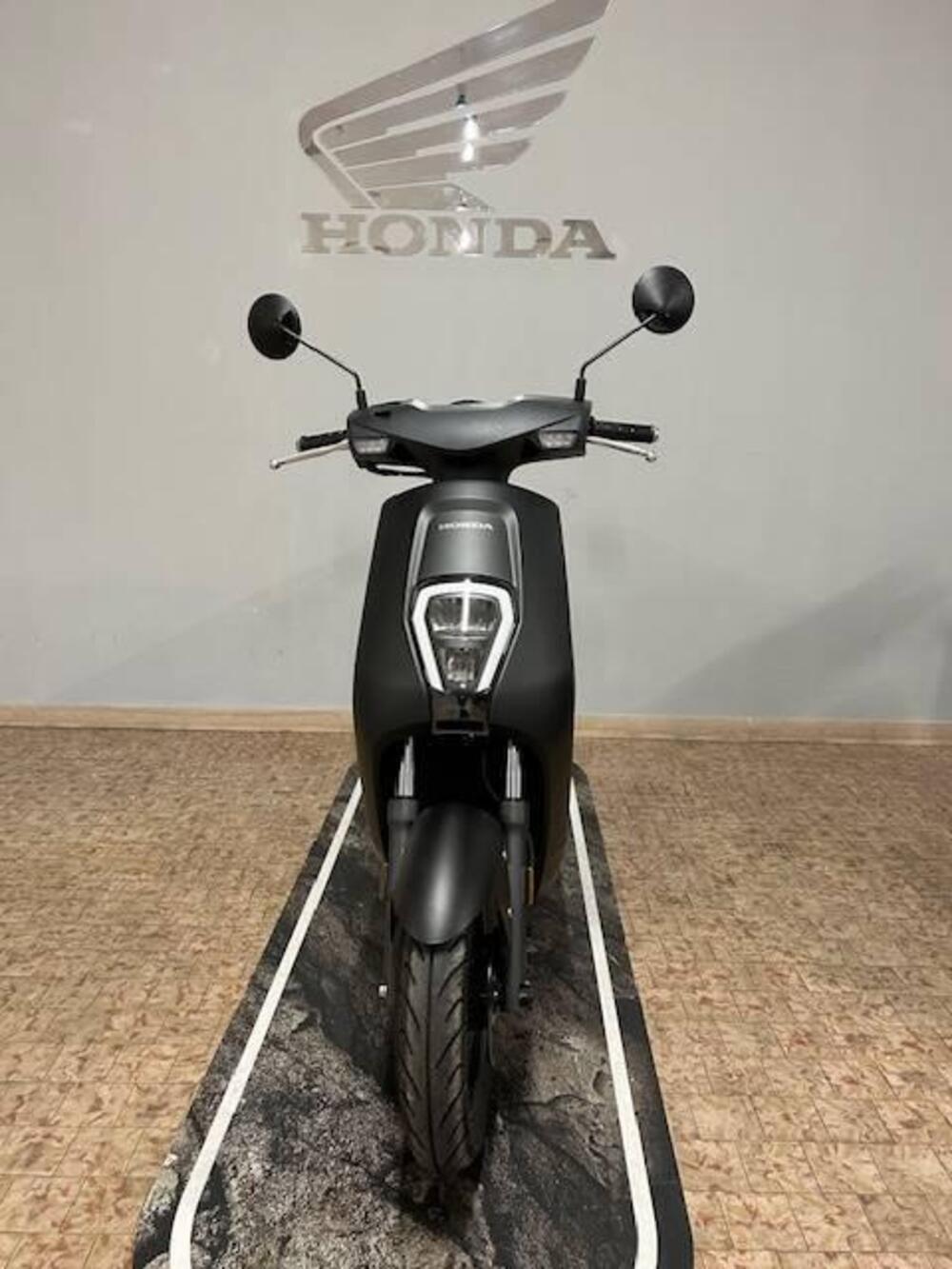 Honda EM1 e (2023 - 25) (3)