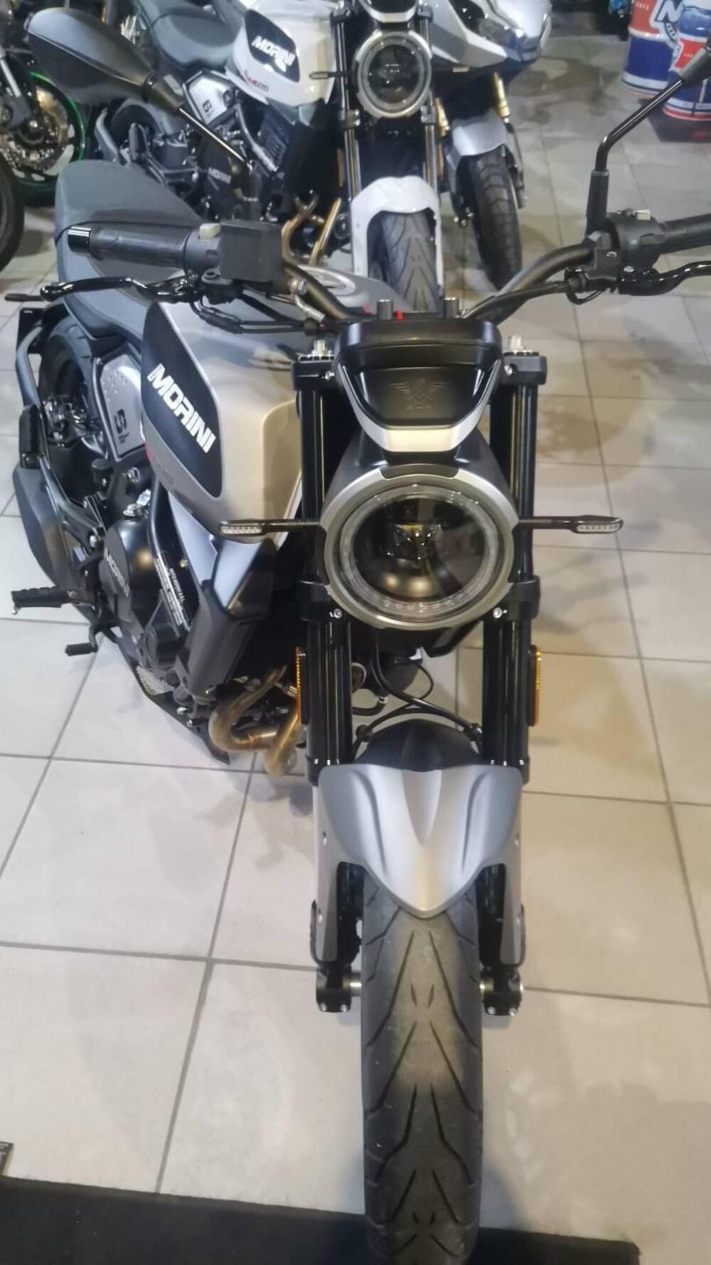 Moto Morini SEIEMMEZZO STR (2022 - 26) (6)