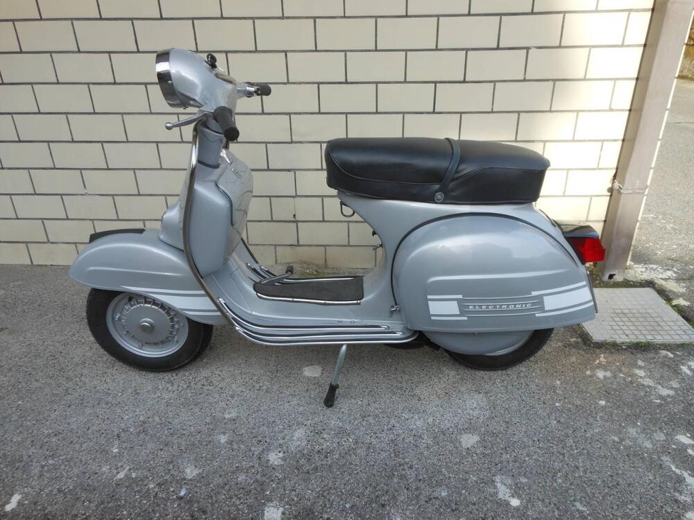 Piaggio rally 200 (2)