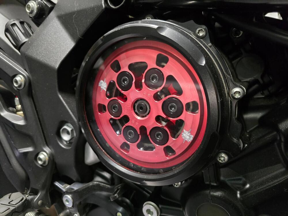 MV Agusta Turismo Veloce 800 Lusso SCS (2017 - 20) (4)