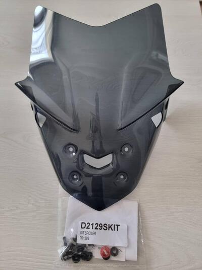 Parabrezza cupolino basso fum&egrave; GIVI D2129B per Yam