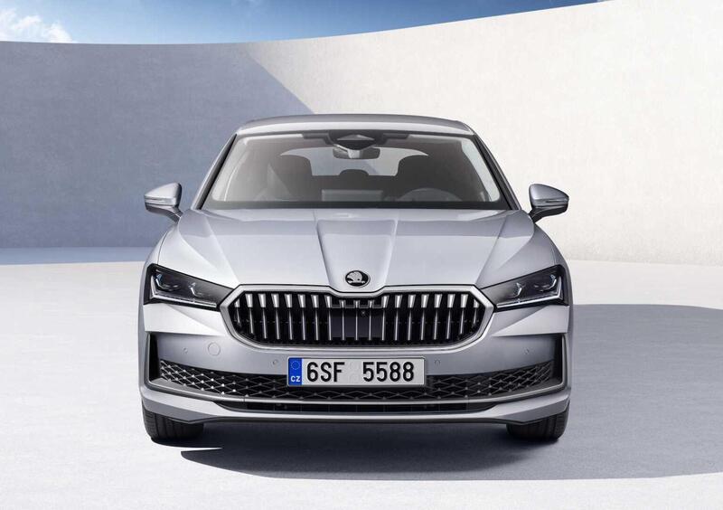 Skoda Superb (2015-21) (2)