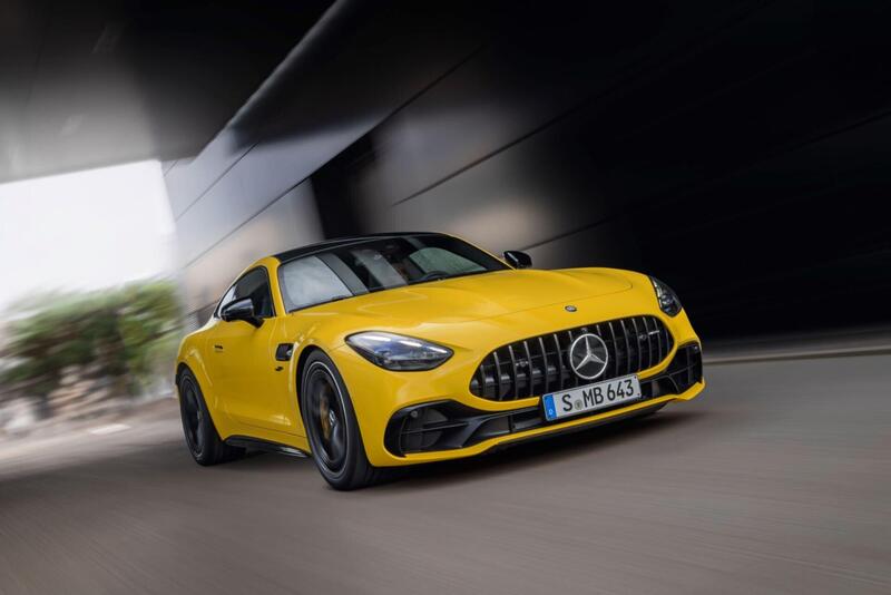 Mercedes-AMG GT 43 Coup&eacute;, con il quattro cilindri eroga 422 Cv