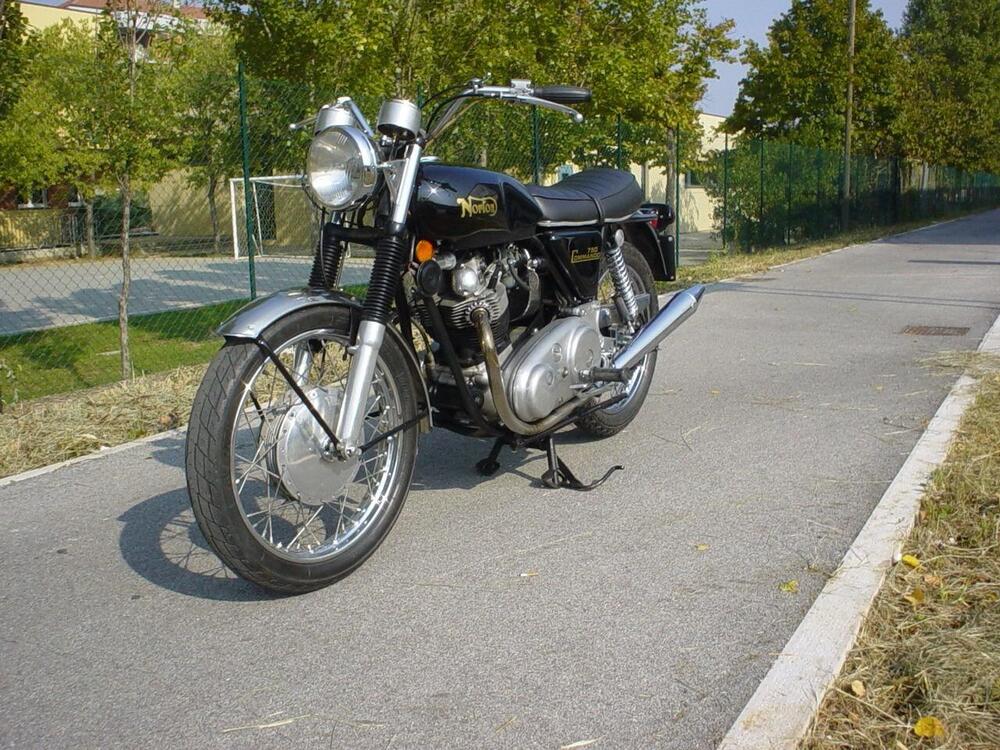 Norton Commando (5)