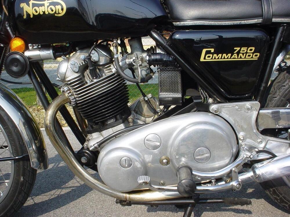 Norton Commando (7)