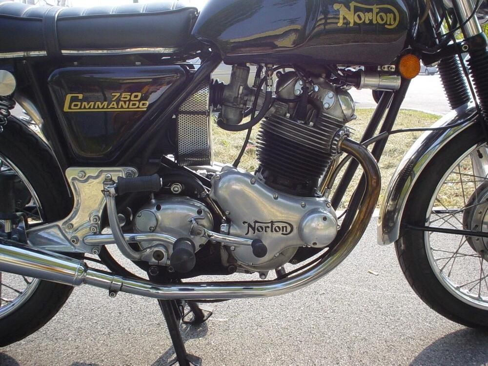 Norton Commando (8)