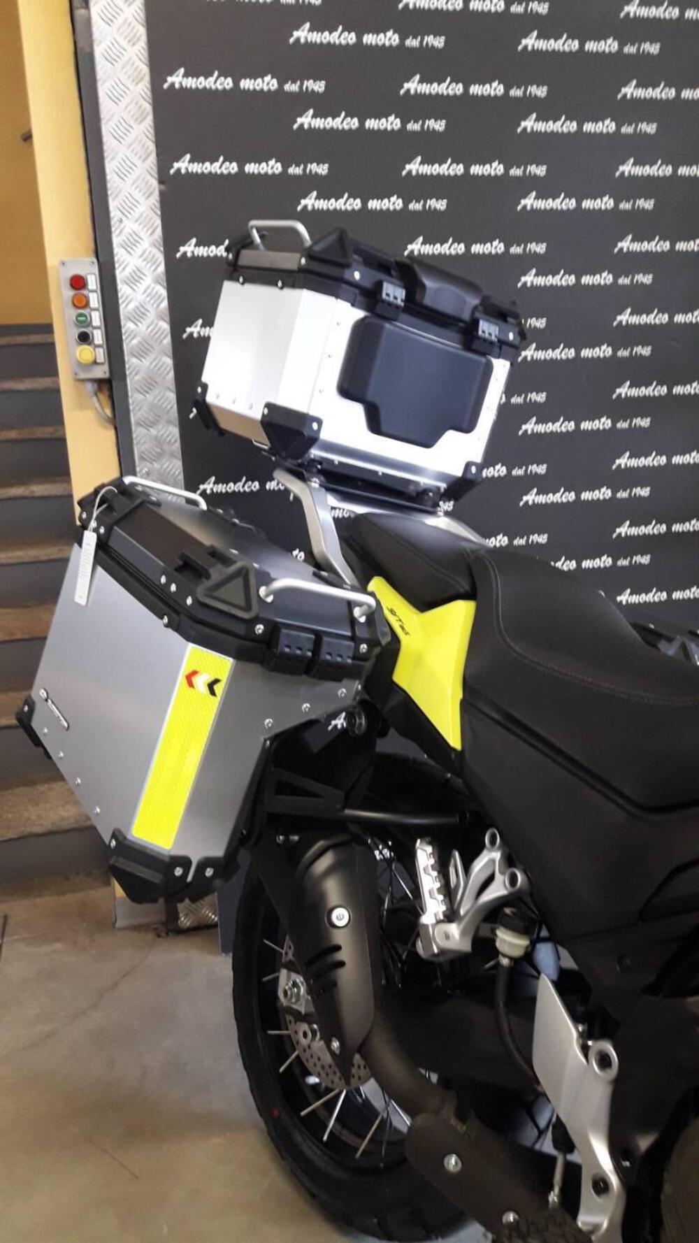 QJ Motor SVT 650 X (2025) (8)