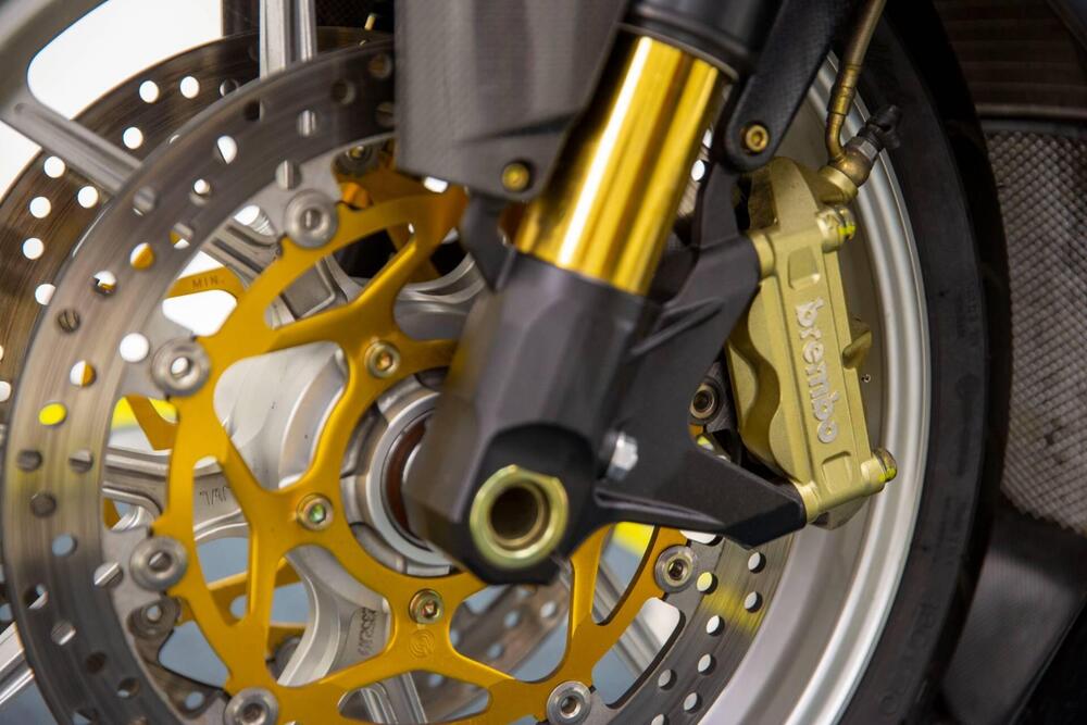 MV Agusta F4 1000 Senna (2006 - 07) (11)