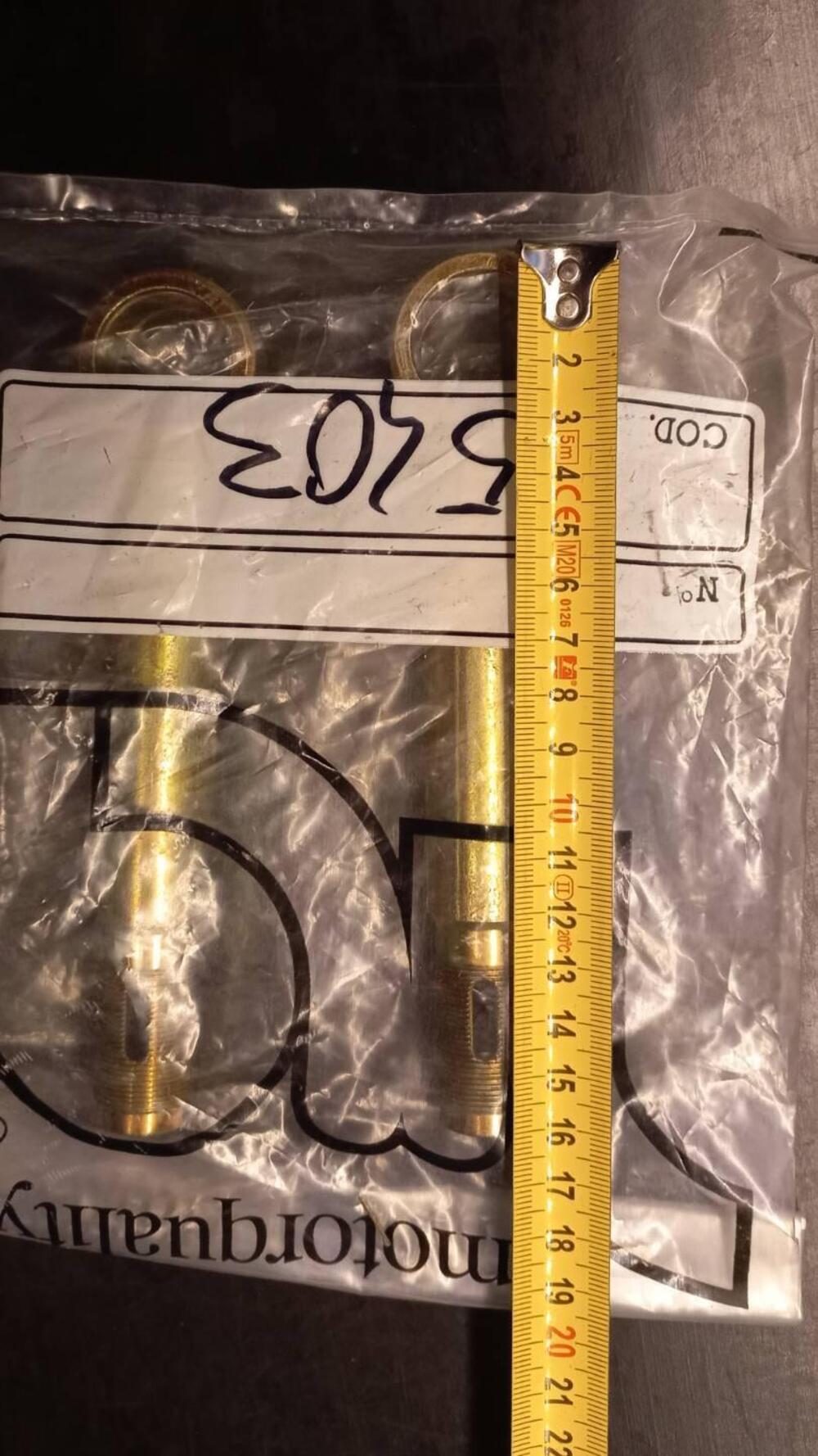 Ohlins piedini ammortizzatore Öhlins (2)